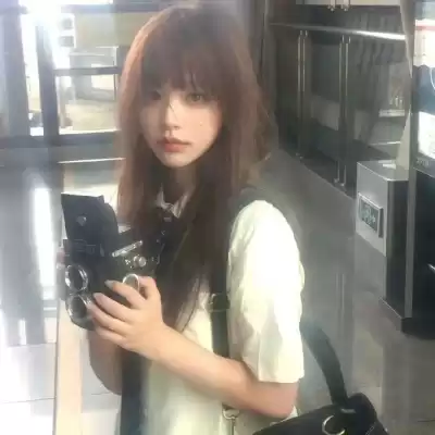 靳高妍